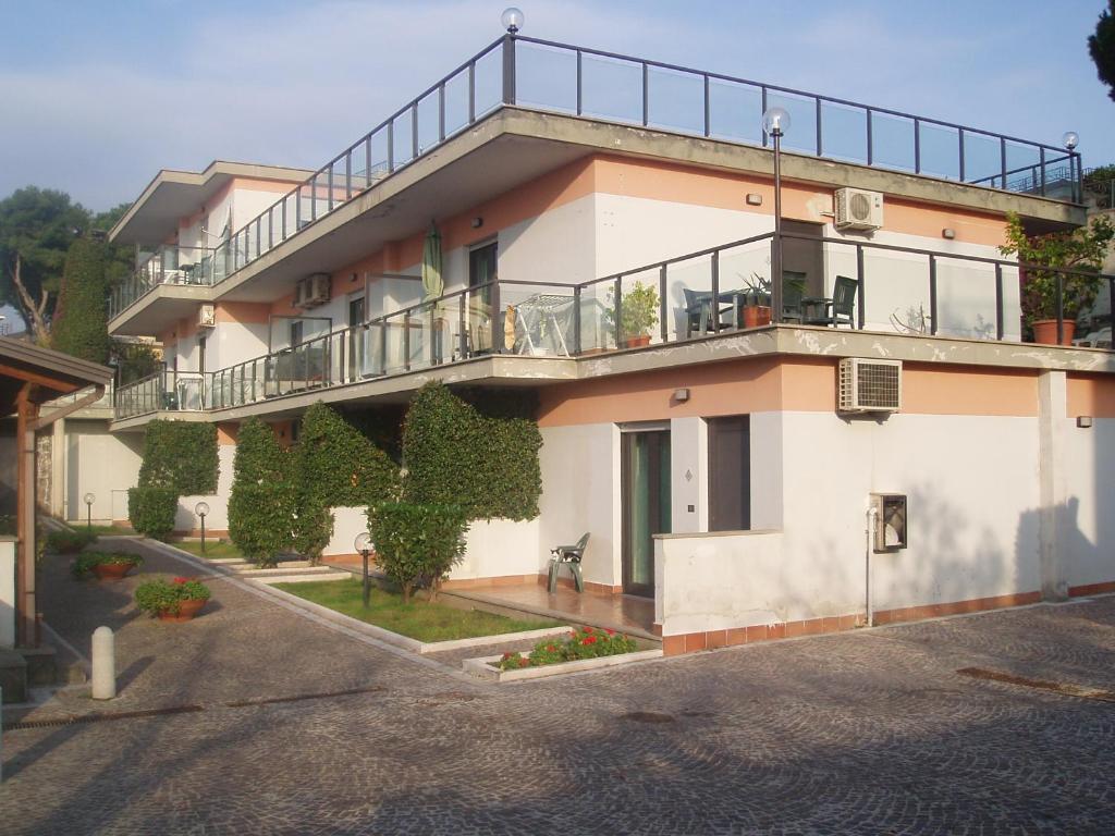 Miramare Residence Поццуоли Экстерьер фото